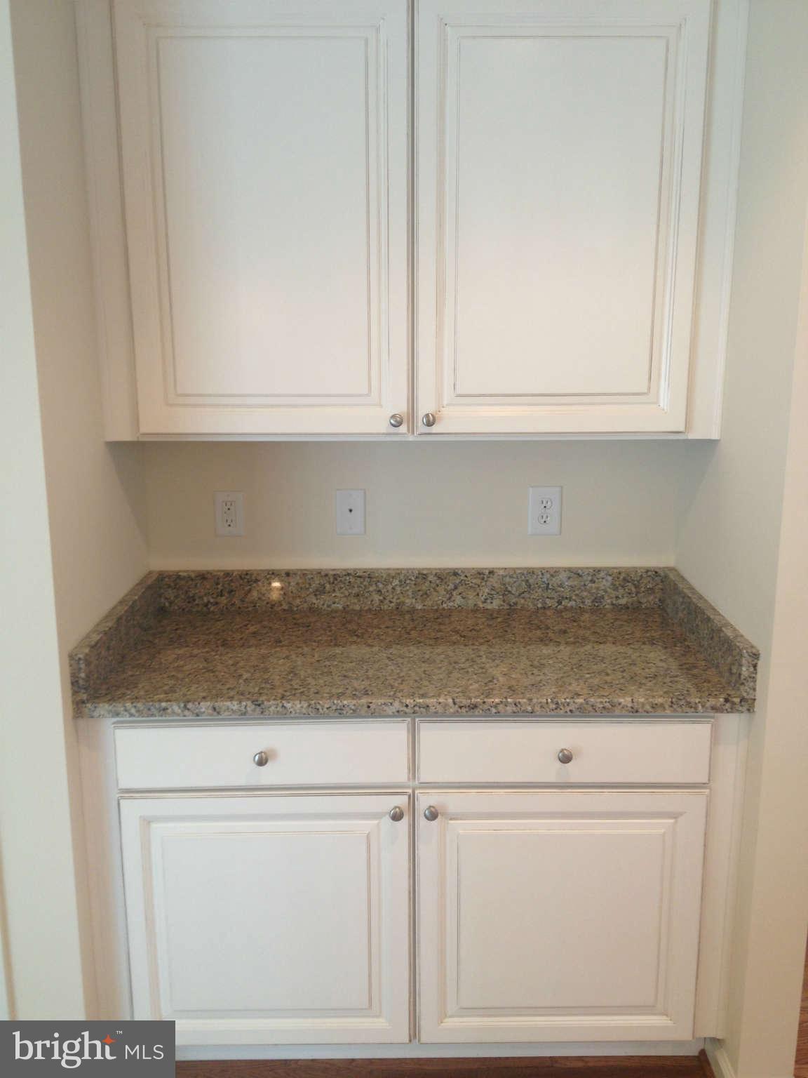 612 Saltzman Road Severna Park, MD 21146 - Photo 7 of 29 Kitchen
