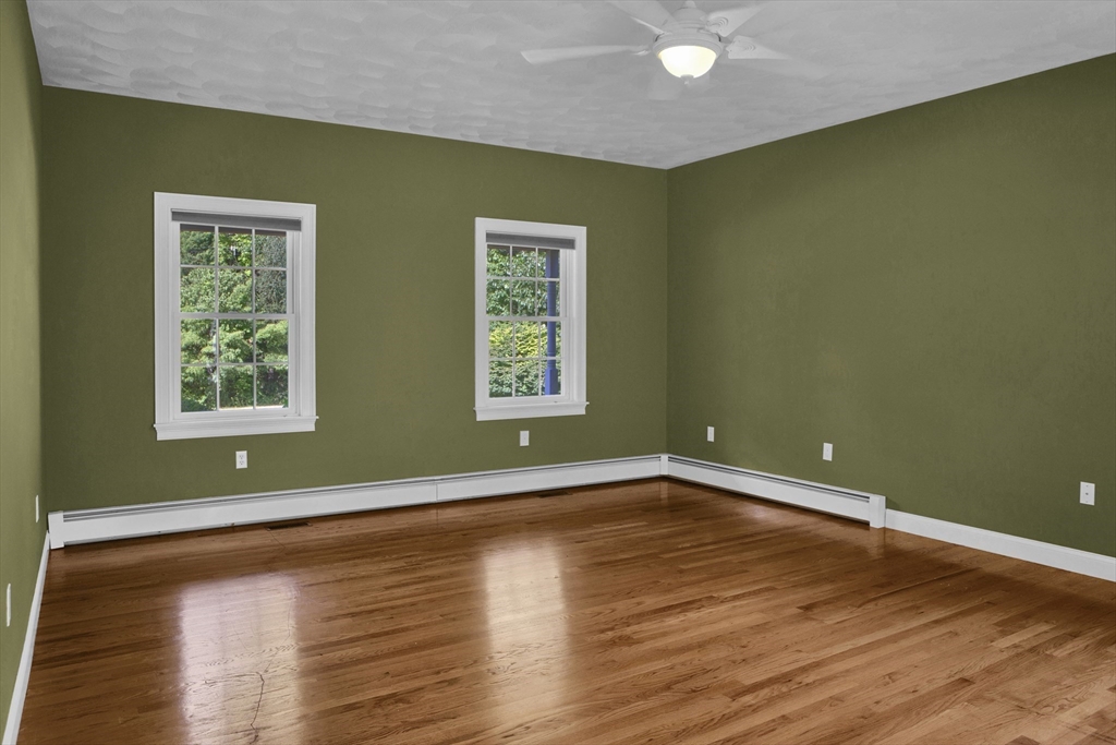 175 Lowell Street Dunstable, MA 01827 - Photo 12 of 33