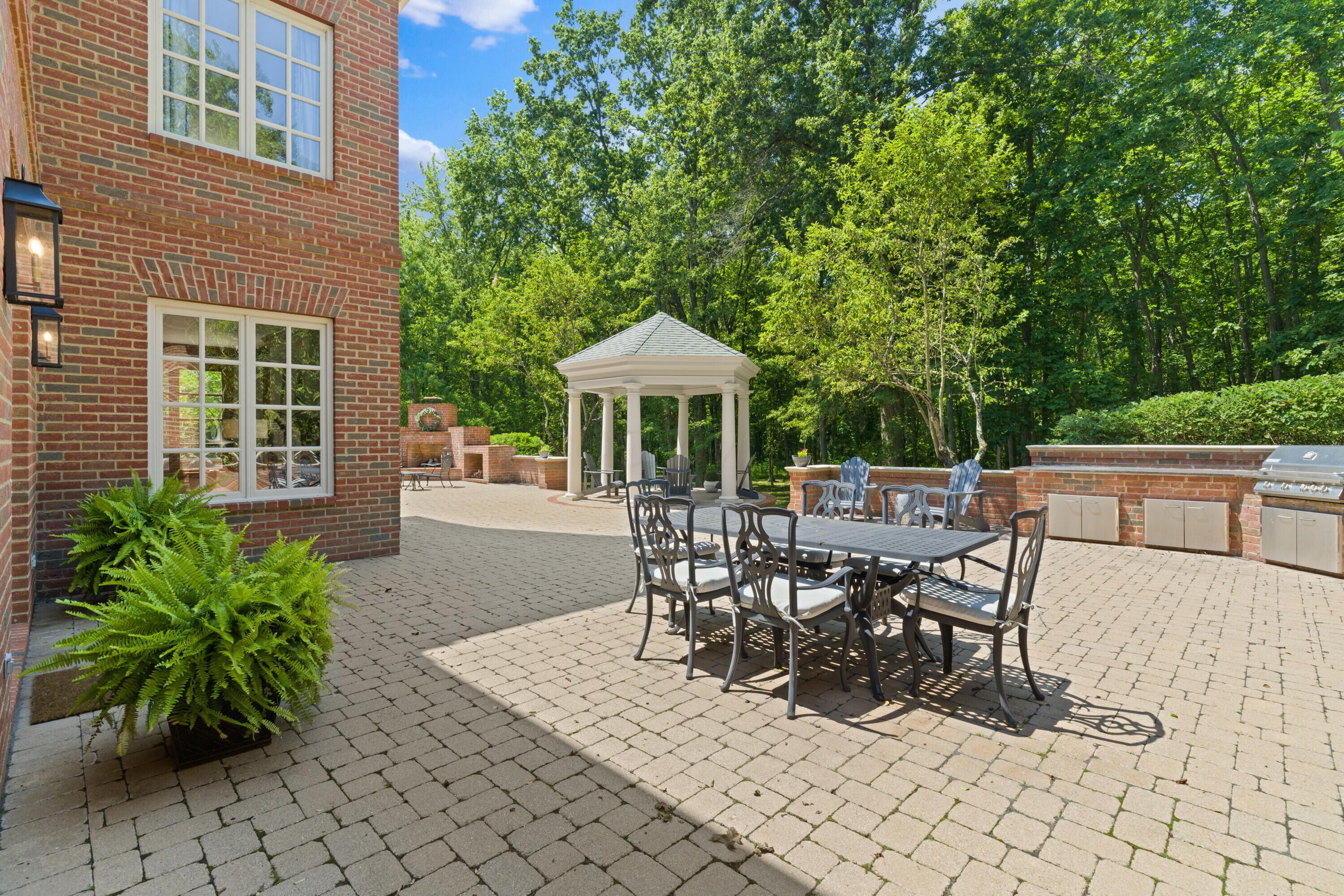 5455 Plantation Road Sunbury, OH 43074 - Photo 114 of 176 Patio