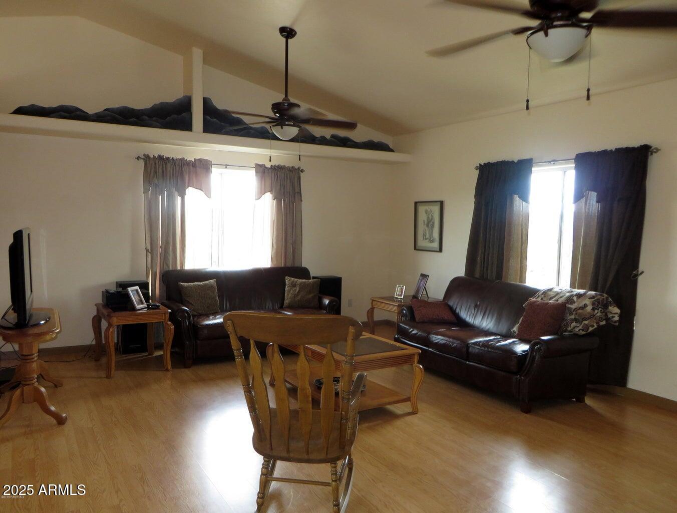 18359 Spoon Road Peeples Valley, AZ 86332 - Photo 9 of 26 20150714183940881354000000-o (1)
