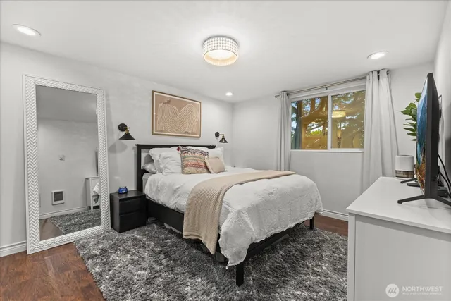 $3,150 | 11120 Northeast 68th Street, Unit B105, Kirkland, WA 98033