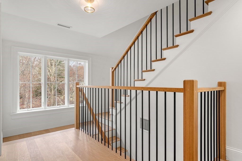 137 Intervale Road Newton, MA 02467 - Photo 20 of 41