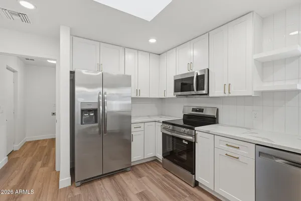 $567,000 | 1304 East Hackamore Street, Mesa, AZ 85203