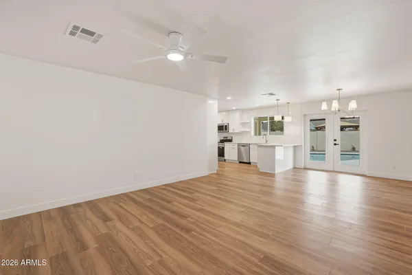 $567,000 | 1304 East Hackamore Street, Mesa, AZ 85203