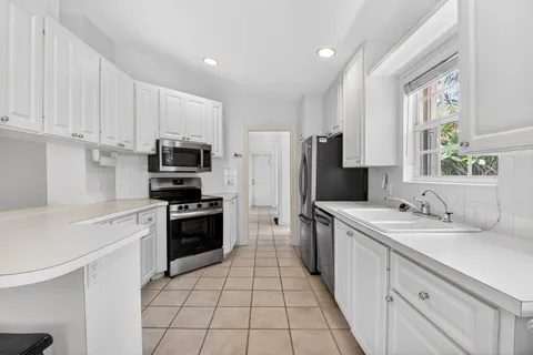 $460,000 | 2774 Livingston Lane, West Palm Beach, FL 33411