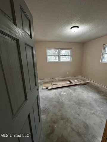 $120,000 | 10132 Graystone Drive, Moss Point, MS 39562