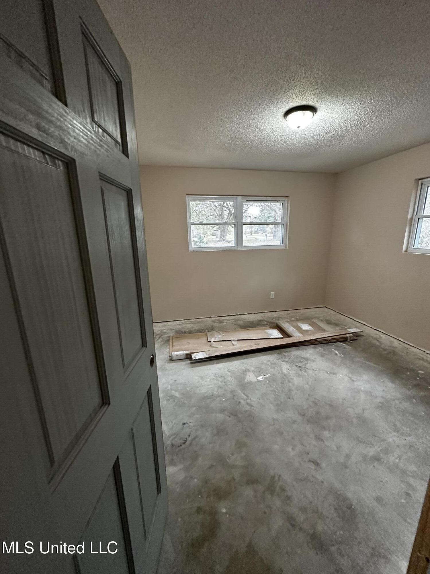 10132 Graystone Drive Moss Point, MS 39562 - Photo 5 of 8 IMG_0771