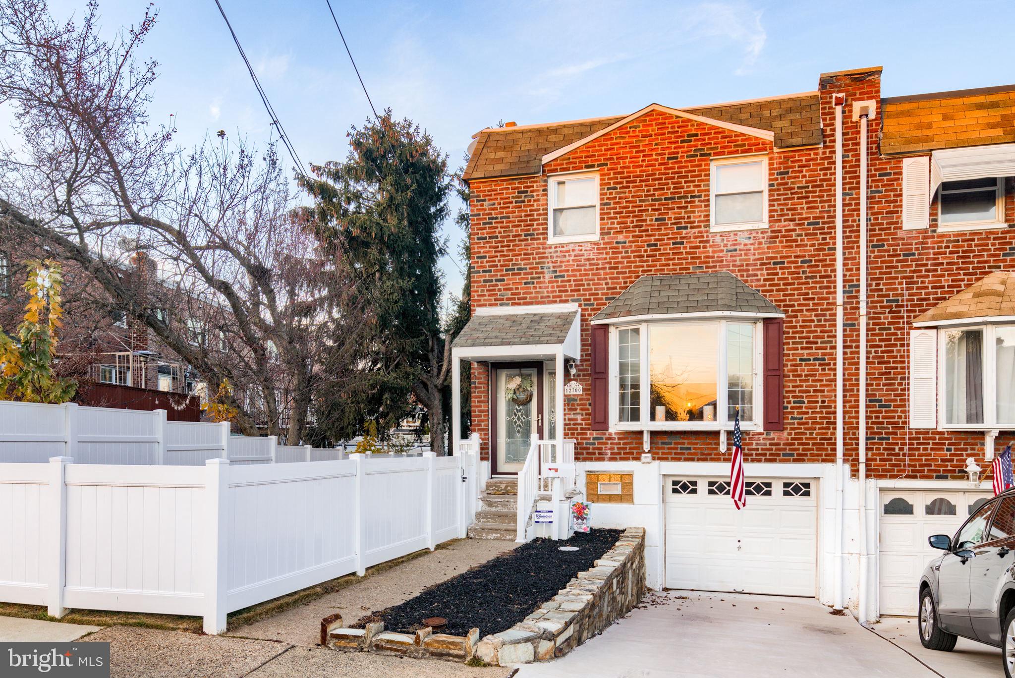 12700 Elnora Road Philadelphia, PA 19154 - Photo 1 of 35