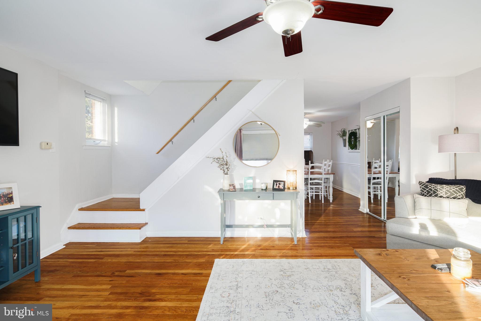 12700 Elnora Road Philadelphia, PA 19154 - Photo 4 of 35