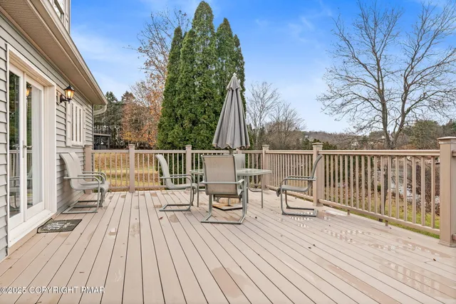 $679,900 | 614 Wynonah Drive, Auburn, PA 17922