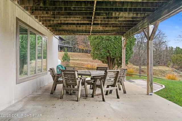 $679,900 | 614 Wynonah Drive, Auburn, PA 17922