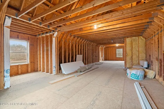 $679,900 | 614 Wynonah Drive, Auburn, PA 17922