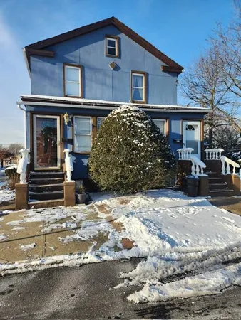 $1,499,999 | 39 Old Stewart Avenue, New Hyde Park, NY 11040