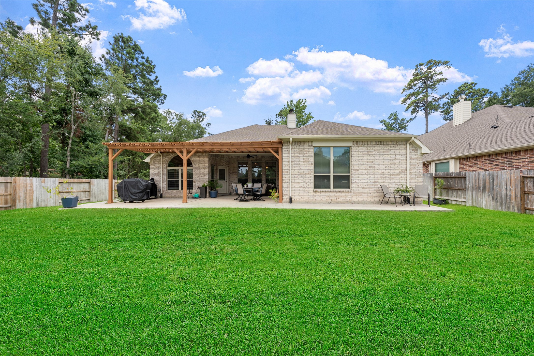 11526 Walden Road Montgomery, TX 77356 - Photo 2 of 40