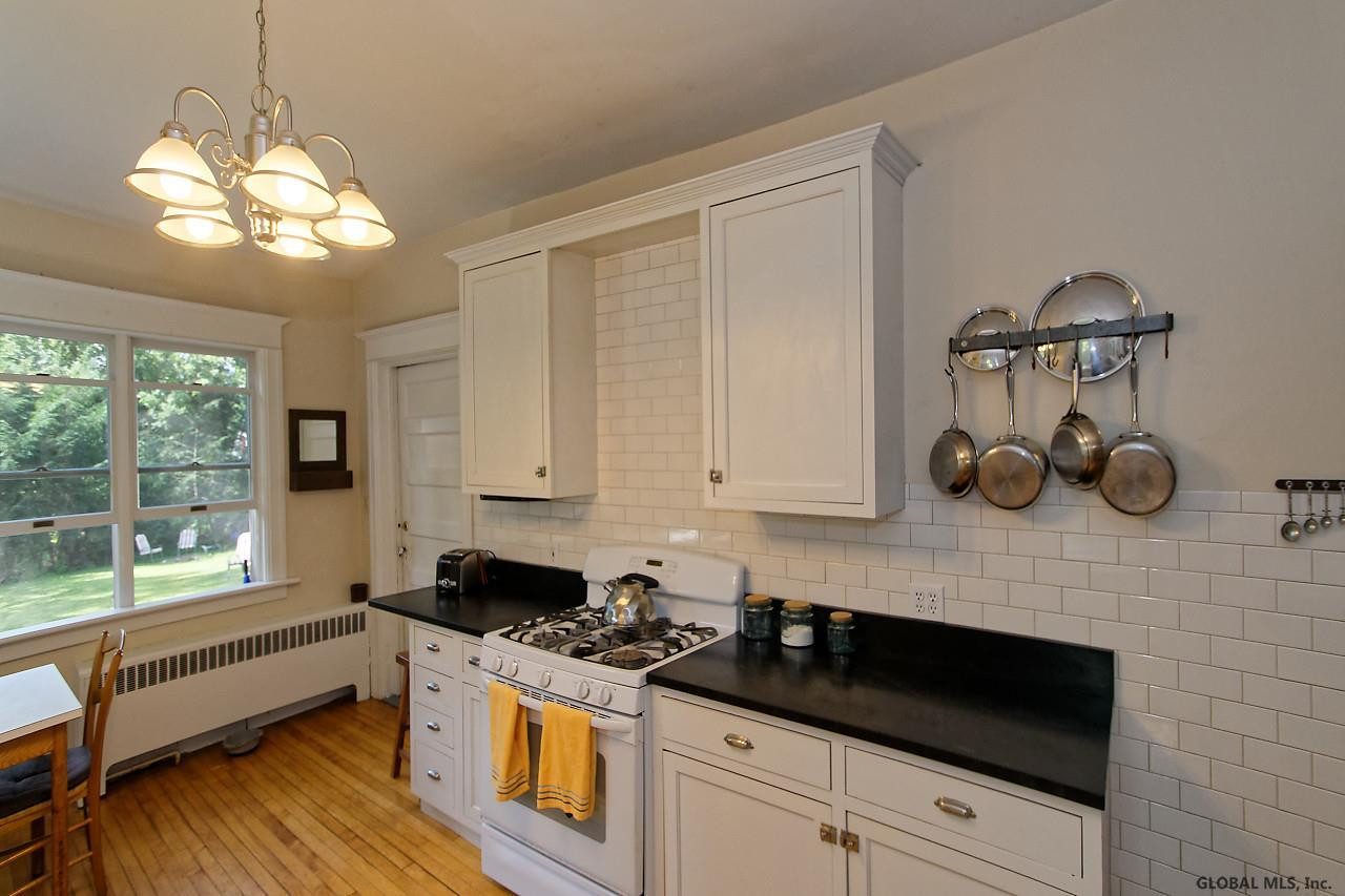 1172 Rugby Road Schenectady, NY 12308 - Photo 20 of 43 Photo 20