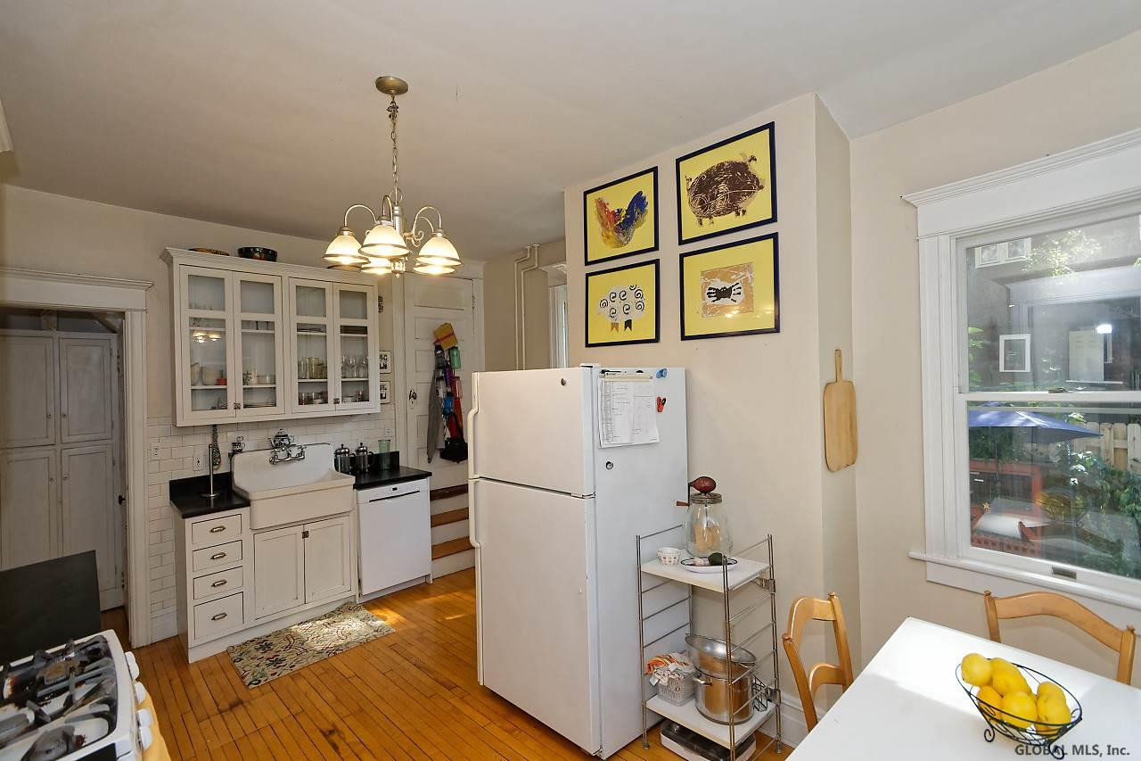 1172 Rugby Road Schenectady, NY 12308 - Photo 21 of 43 Photo 21