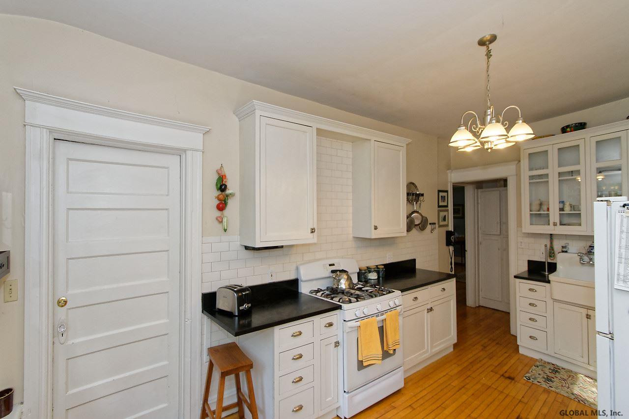 1172 Rugby Road Schenectady, NY 12308 - Photo 22 of 43 Photo 22