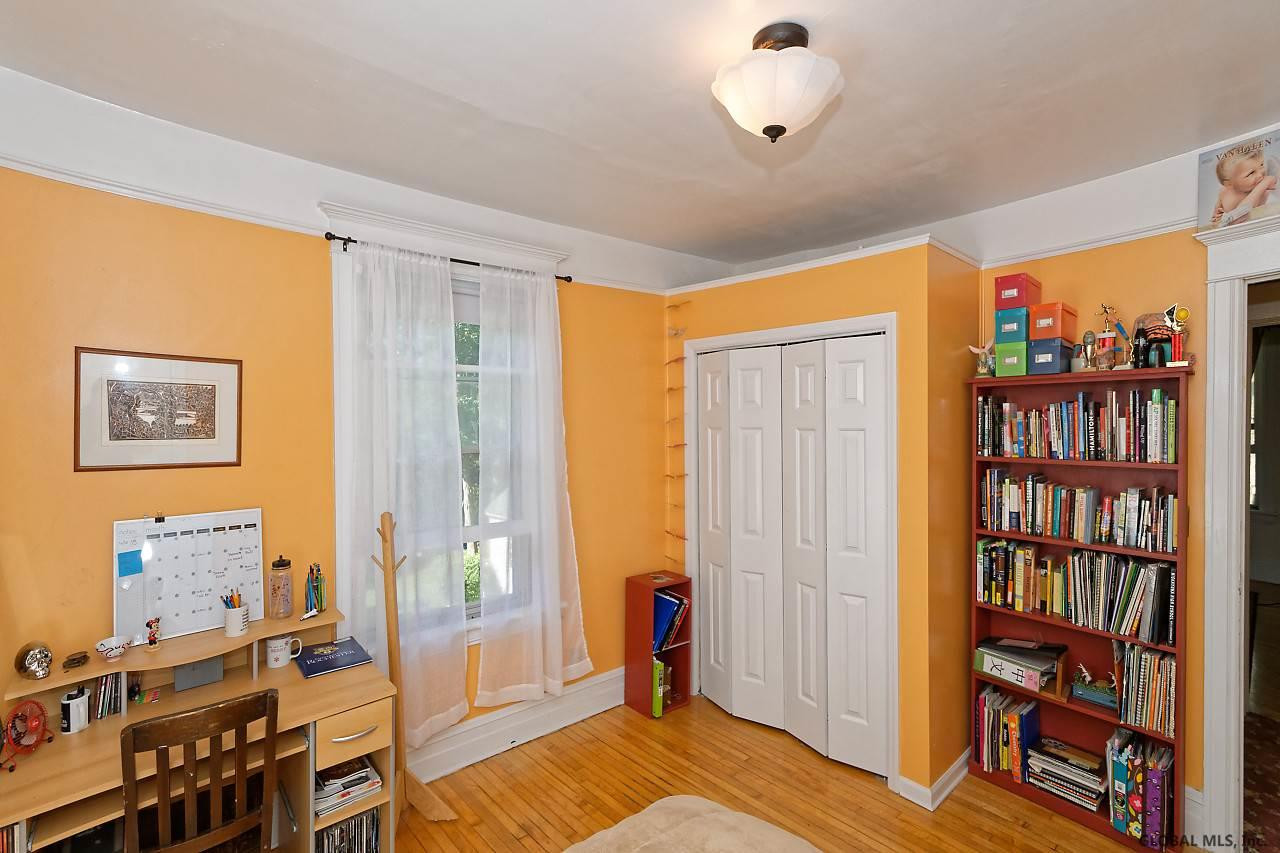 1172 Rugby Road Schenectady, NY 12308 - Photo 25 of 43 Photo 25
