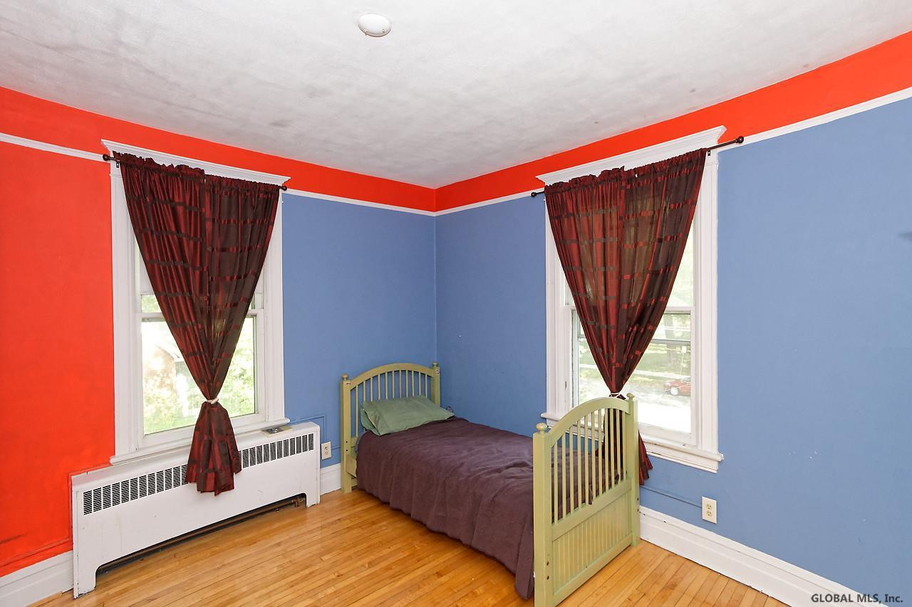 1172 Rugby Road Schenectady, NY 12308 - Photo 29 of 43 Photo 29