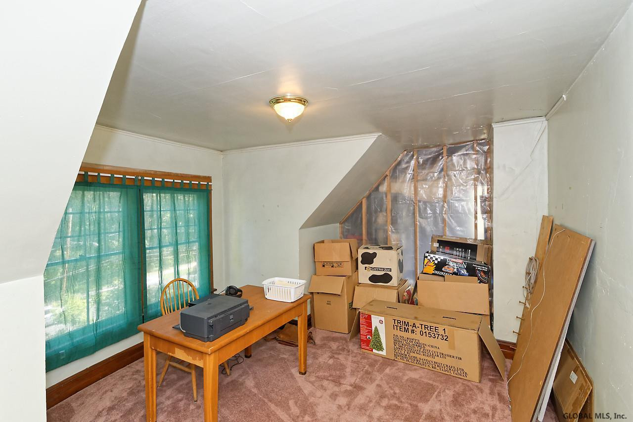 1172 Rugby Road Schenectady, NY 12308 - Photo 30 of 43 Photo 30
