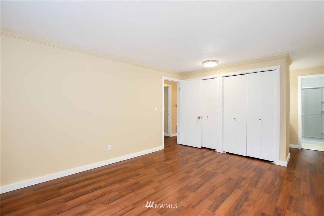 1422 Dayton Court Northeast Renton, WA 98056 - Photo 12 of 25