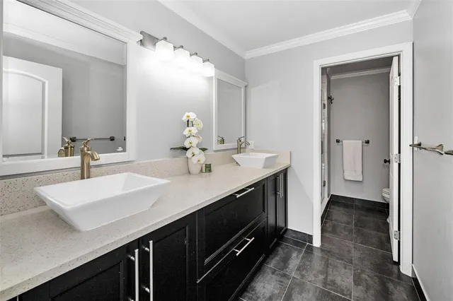 $2,500 | 100 Bluff View Drive, Unit 306C, Belleair Bluffs, FL 33770