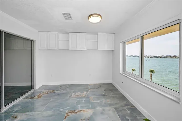 $2,500 | 100 Bluff View Drive, Unit 306C, Belleair Bluffs, FL 33770