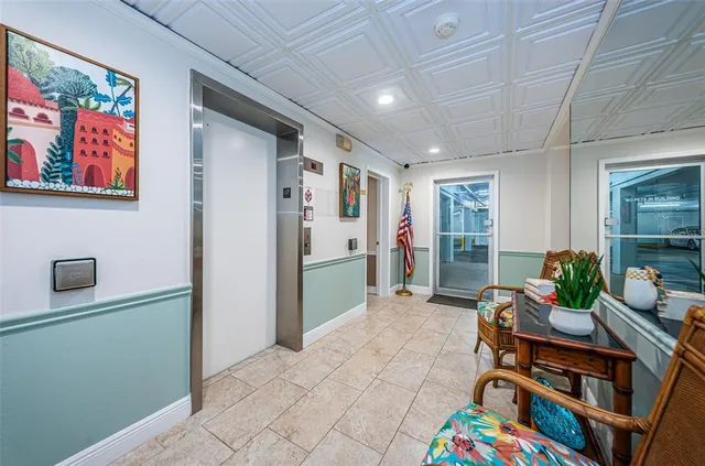 $2,500 | 100 Bluff View Drive, Unit 306C, Belleair Bluffs, FL 33770