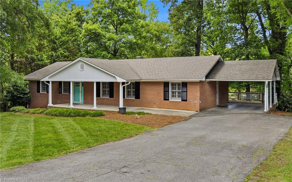 4971 Stonington Road Southwest Winston-Salem, NC 27103 - Photo 2 of 32