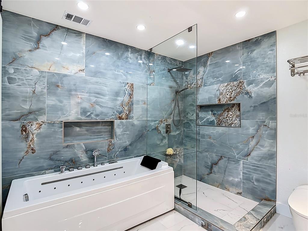 216 Corbett Road Lithia, FL 33547 - Photo 14 of 95