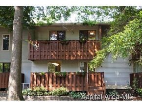 31 Country Place Springfield, IL 62703 - Photo 4 of 24