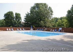 31 Country Place Springfield, IL 62703 - Photo 9 of 24