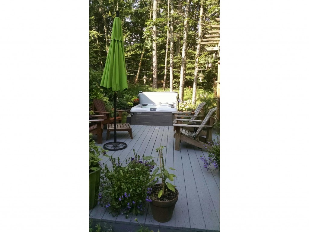 7 Sawyer Road Hampstead, NH 03841 - Photo 28 of 31
