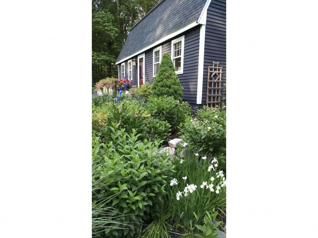 7 Sawyer Road Hampstead, NH 03841 - Photo 29 of 31