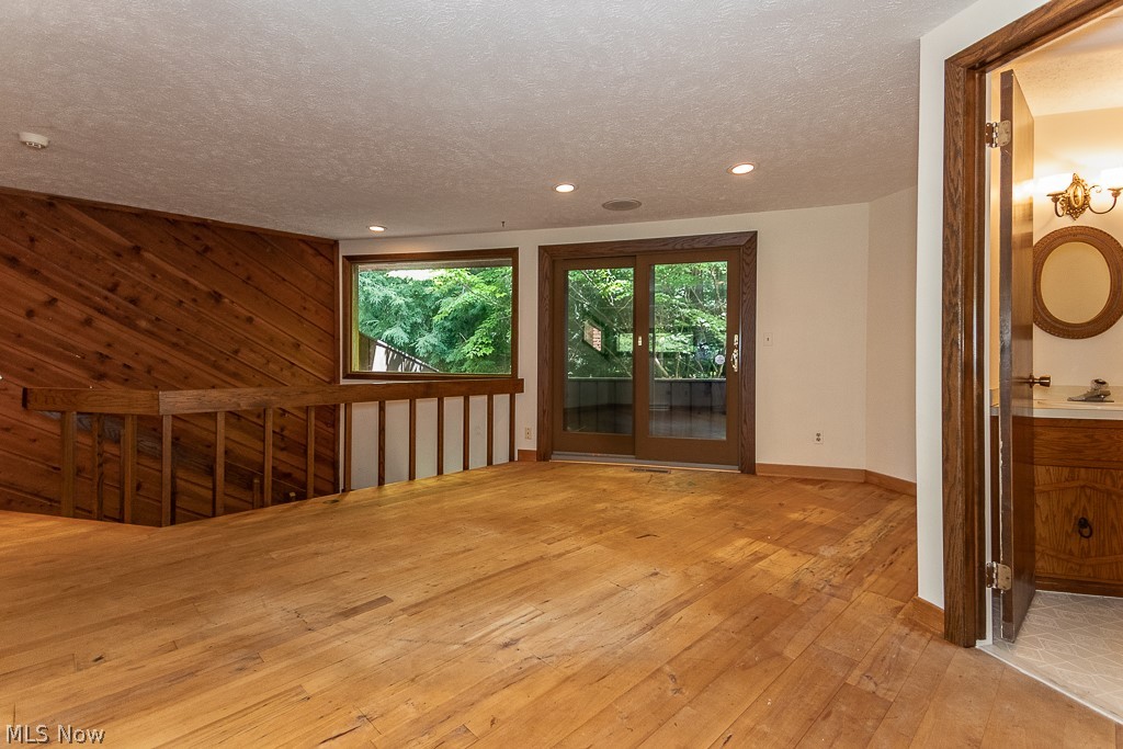 13530 Heath Road Novelty, OH 44072 - Photo 12 of 35 Gallery Image 12