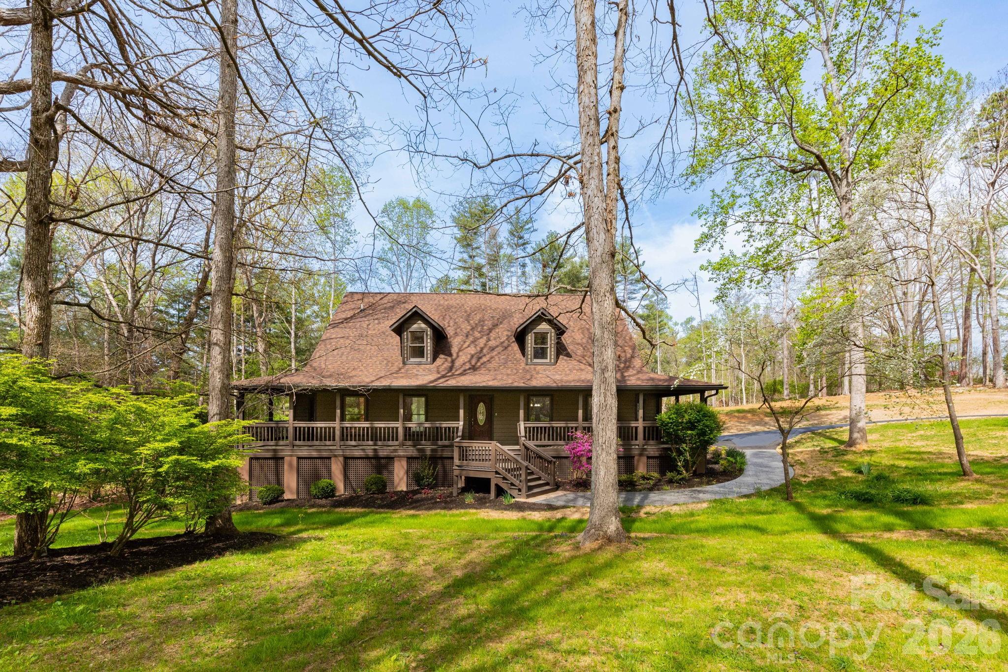68 Sigmon Road Fletcher, NC 28732 - Photo 2 of 36