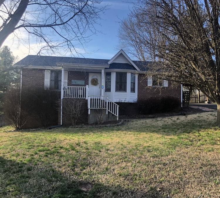 3902 Lincoya Court Springfield, TN 37172 - Photo 3 of 17 Gallery Image 3