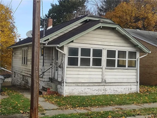 $58,500 | 76 Summit Avenue, Ellwood City, PA 16117