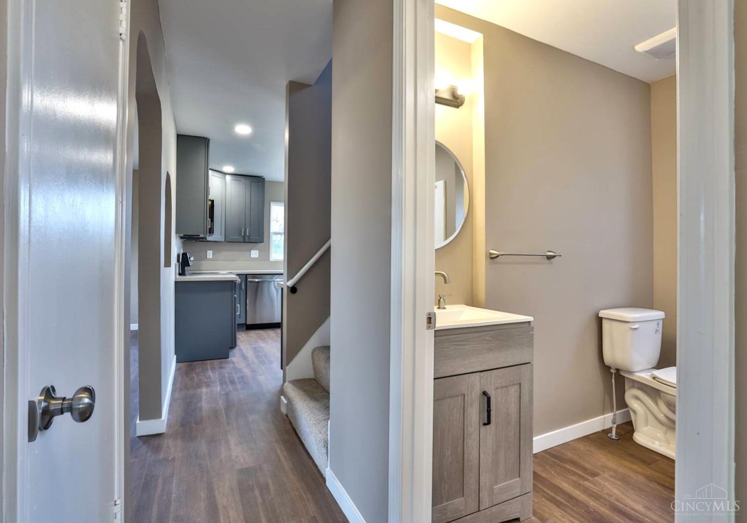 8216 Forest Road Cincinnati, OH 45255 - Photo 15 of 33 Gallery Image 15