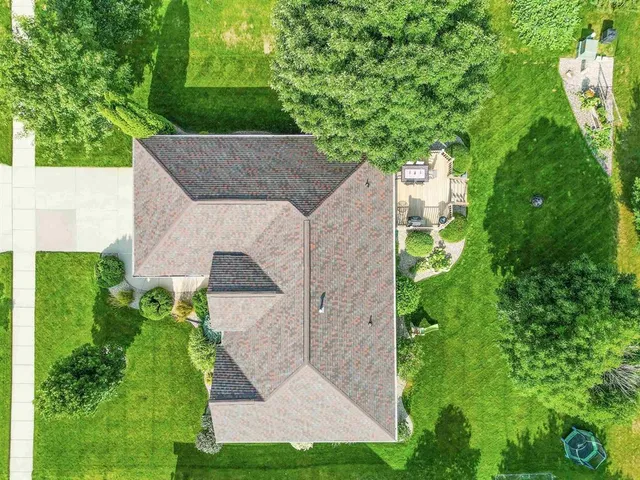 $449,900 | 680 West Main Street, Evansville, WI 53536