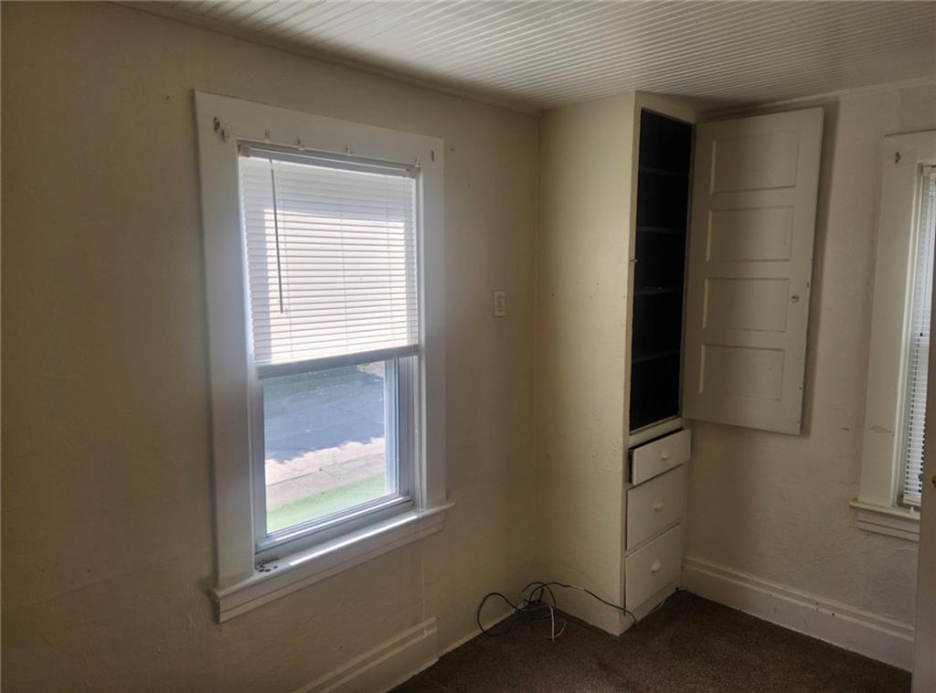 1726 Ridge Avenue Coraopolis, PA 15108 - Photo 10 of 41