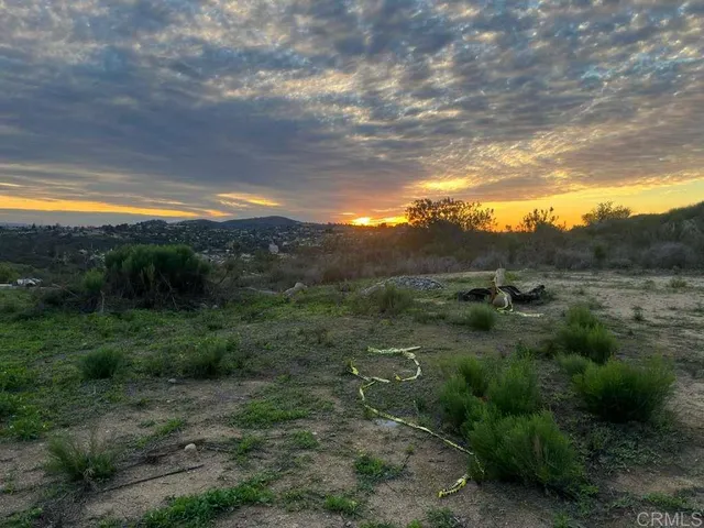 $950,000 | 4172 Sundown Lane, La Mesa, CA 91941