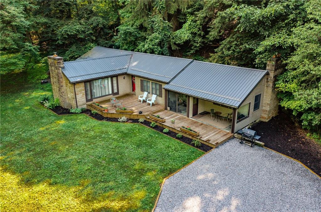 407 Pine Run Road Fombell, PA 16123 - Photo 2 of 25 Gallery Image 2