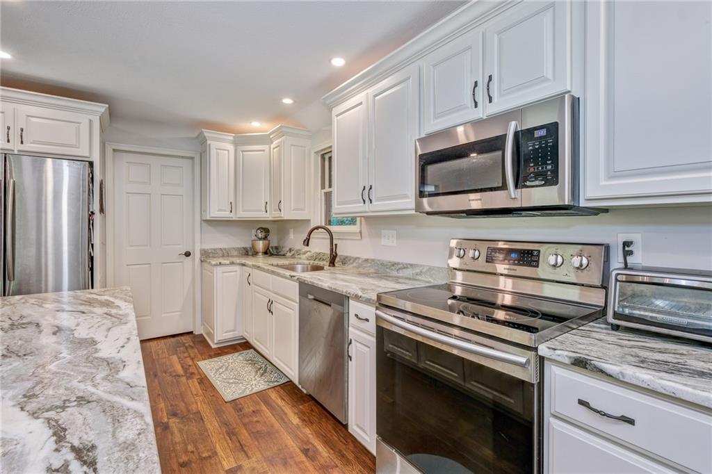 407 Pine Run Road Fombell, PA 16123 - Photo 20 of 25 Gallery Image 20
