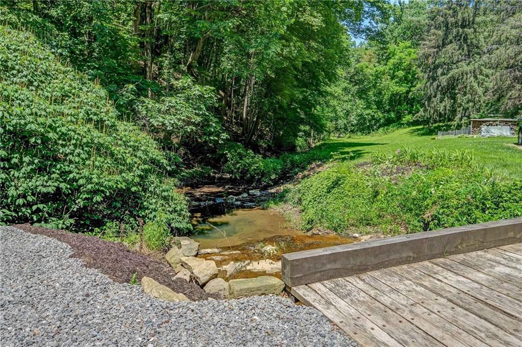 407 Pine Run Road Fombell, PA 16123 - Photo 4 of 25 Gallery Image 4