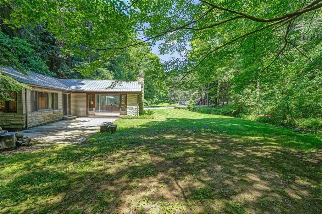407 Pine Run Road Fombell, PA 16123 - Photo 7 of 25 Gallery Image 7