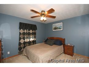 2508 Sherborn Road Springfield, IL 62702 - Photo 3 of 13