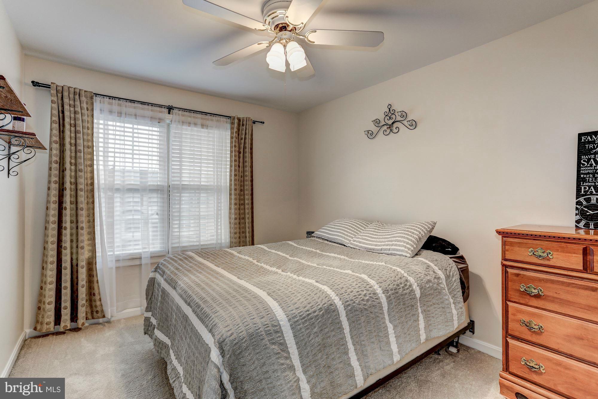 8400 Tackhouse Loop Gainesville, VA 20155 - Photo 14 of 27 Bedroom