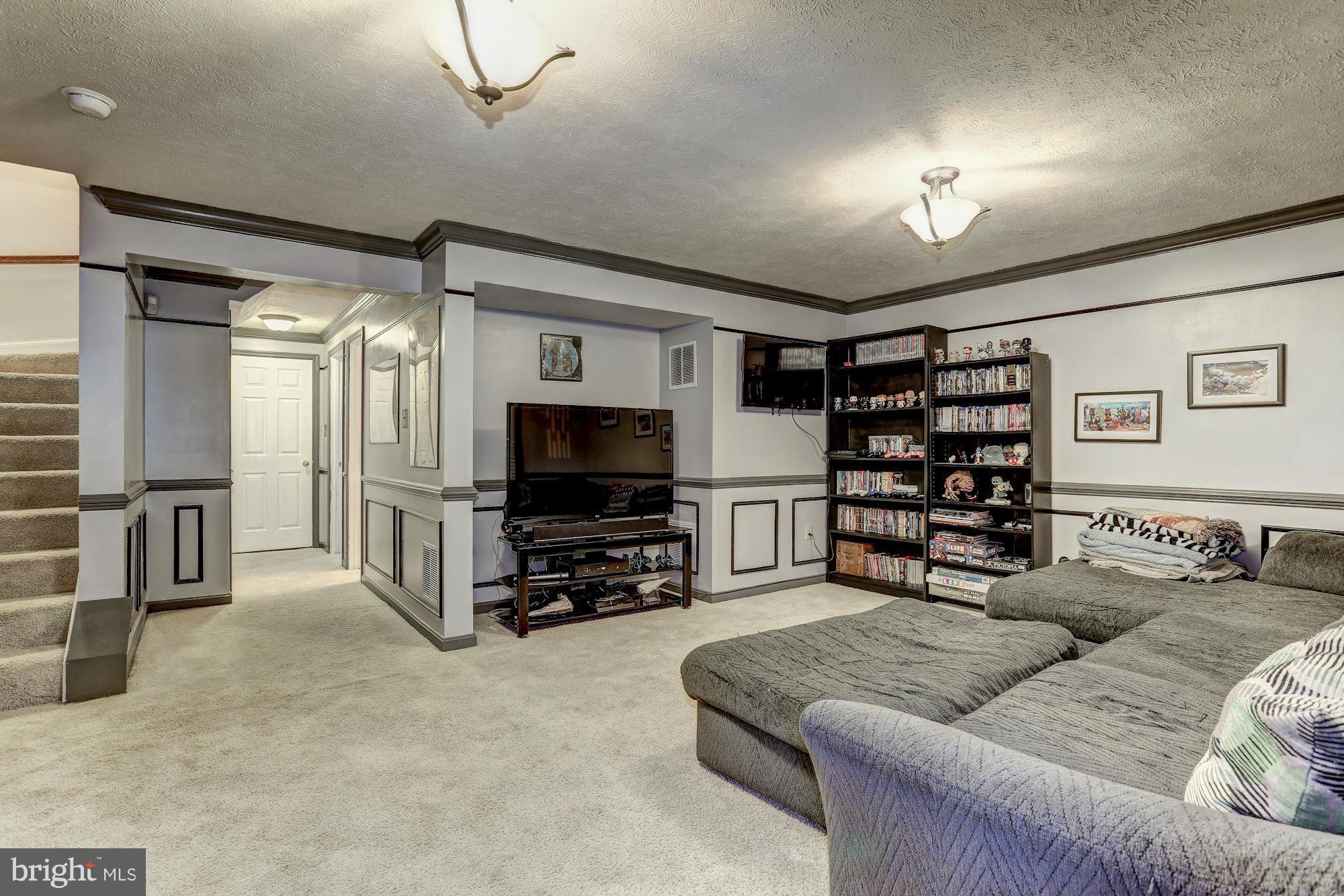 8400 Tackhouse Loop Gainesville, VA 20155 - Photo 20 of 27 Basement
