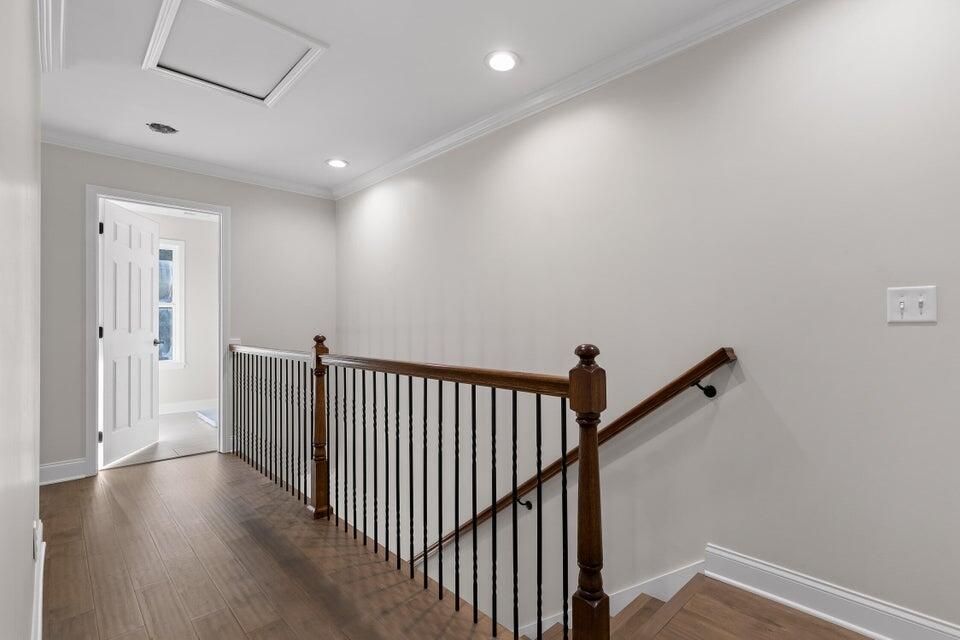 9073 Dallas Hollow Road Soddy Daisy, TN 37379 - Photo 16 of 27 20250502202335388110000000-o